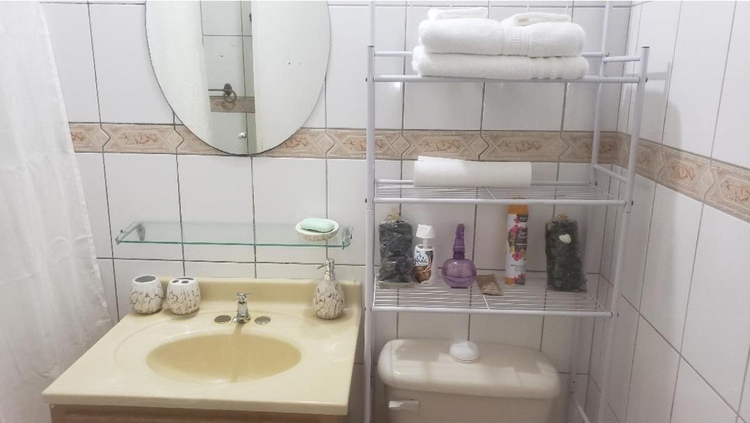 Pearl Of The City New كينغستون المظهر الخارجي الصورة